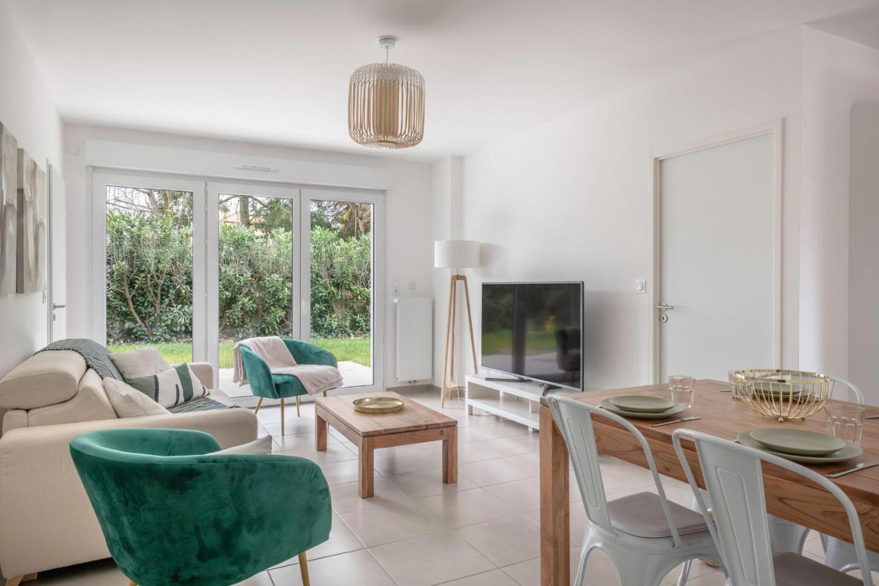 Moderne Pour 4 Situe A Apartment La Baule-Escoublac